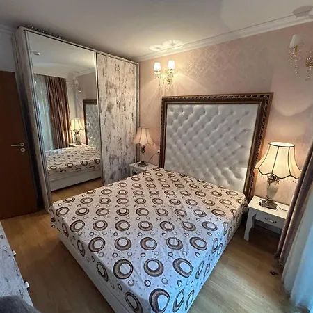 Apartment Sweet Homes 4 *